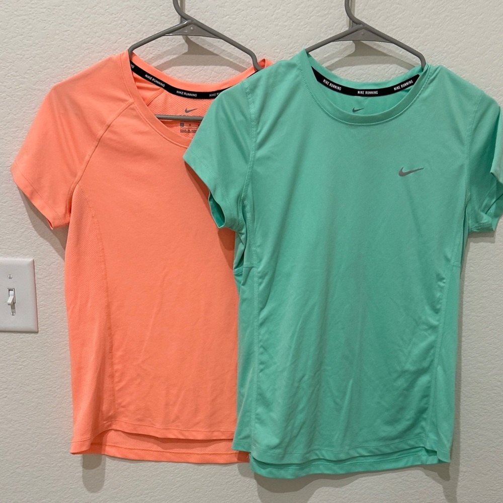 Nike Women's Running Short Sleeve Tops - orange and Aqua green